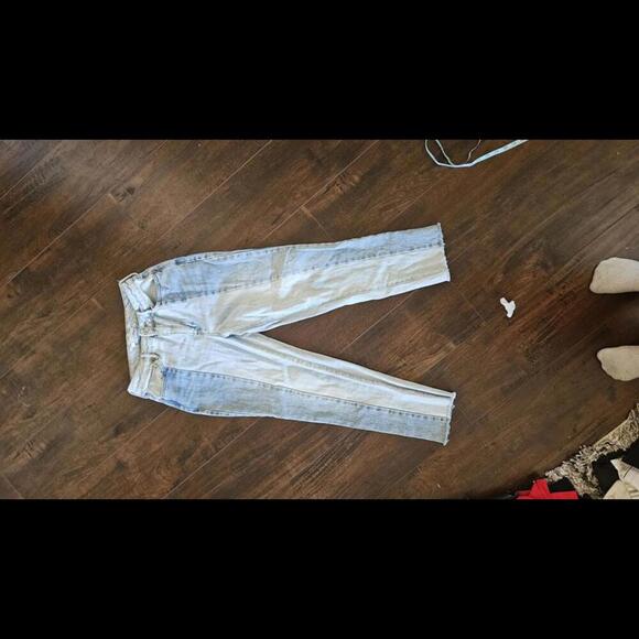 Pacsun Stylish Two-Tone Denim Mom Jeans Size 26 - Picture 3 of 12